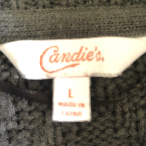 Sweater - Picture 2 of 2